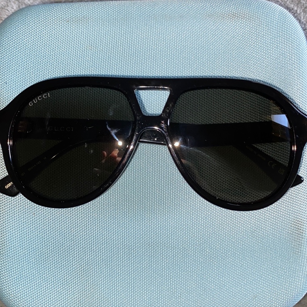 Gucci sunglasses